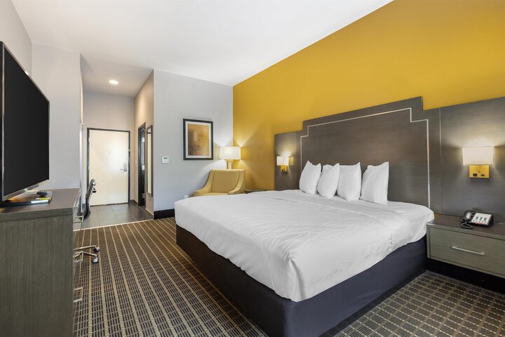 Best Western Plus Regency Park