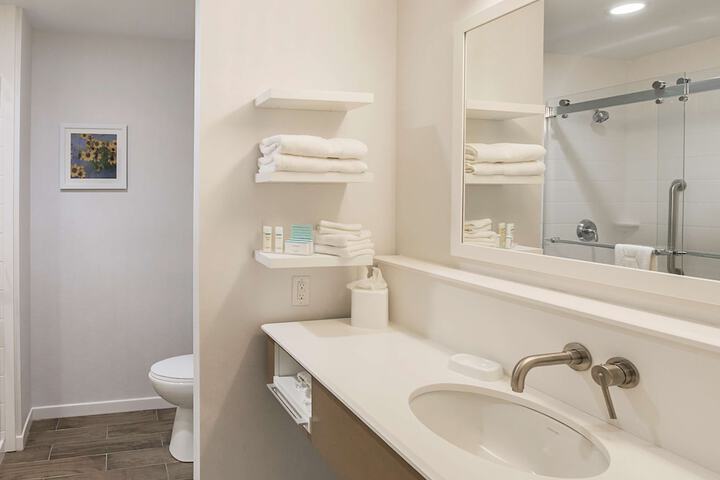 Hampton Inn & Suites Colleyville DFW Airport West