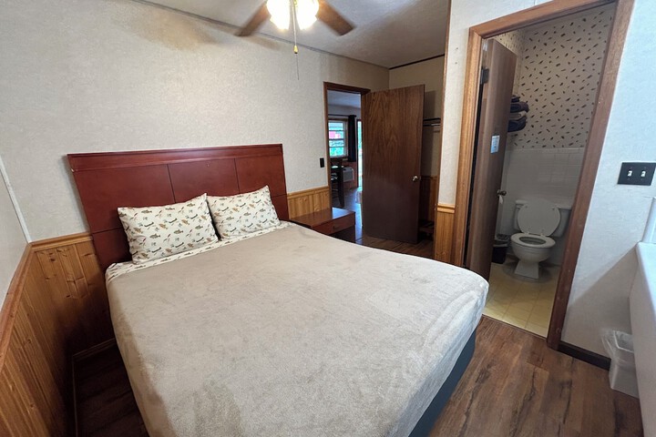 Room 54 of 86