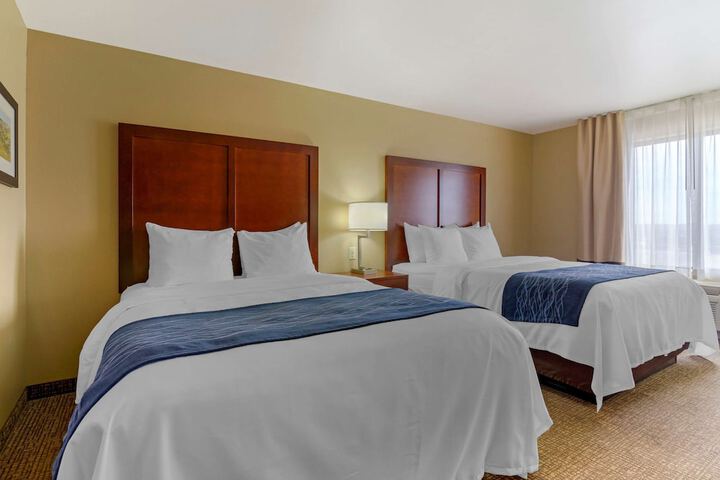 Room 6 of 39