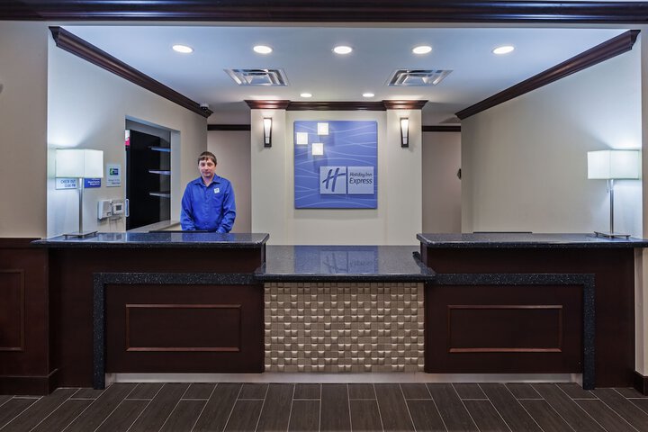 Holiday Inn Express & Suites Glenpool-Tulsa South by IHG