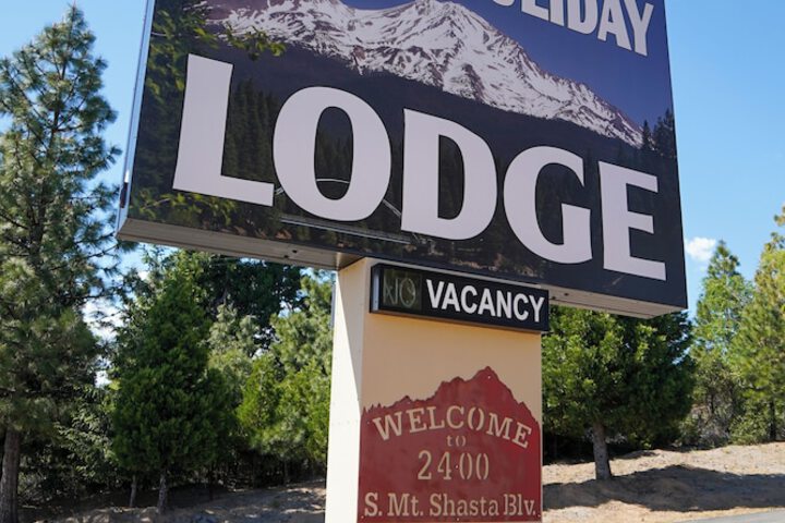 Swiss Holiday Lodge
