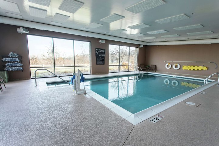Pool 5 of 60