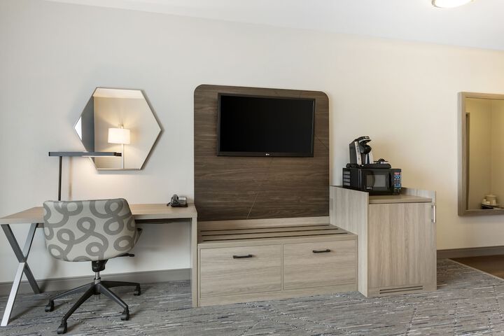 Room 35 of 50