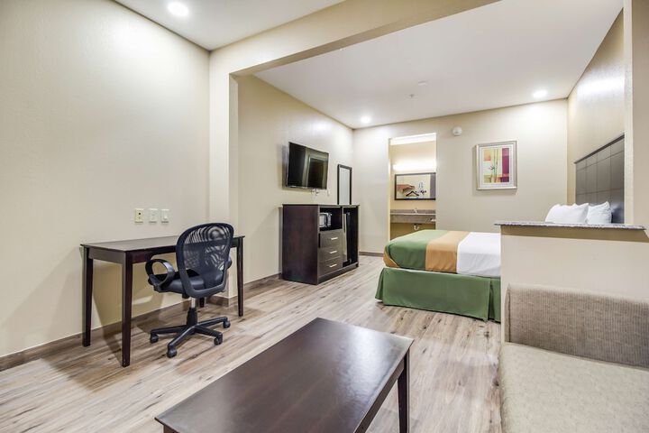 Room 20 of 30
