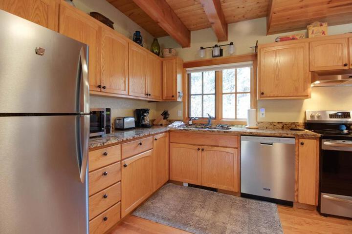 Metolius Cabin 1