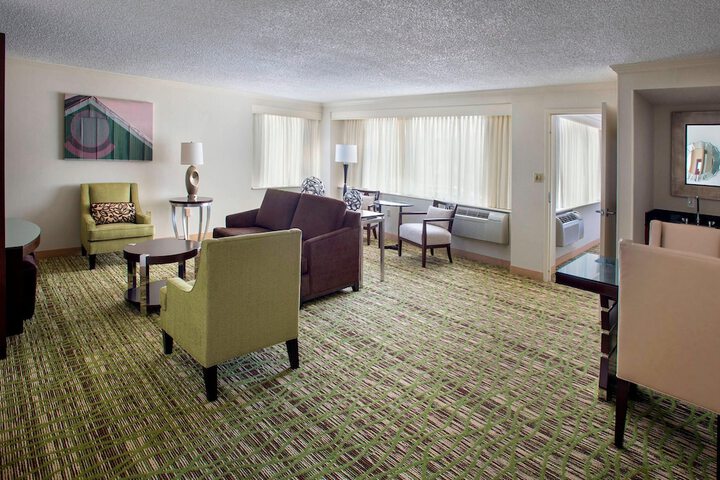 Room 22 of 71