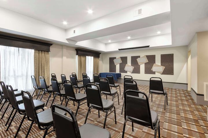 Best Western Magnolia Inn & Suites