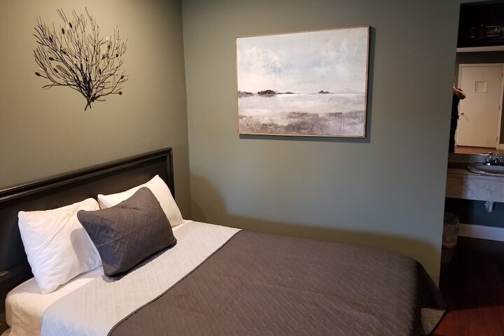 Room 20 of 37