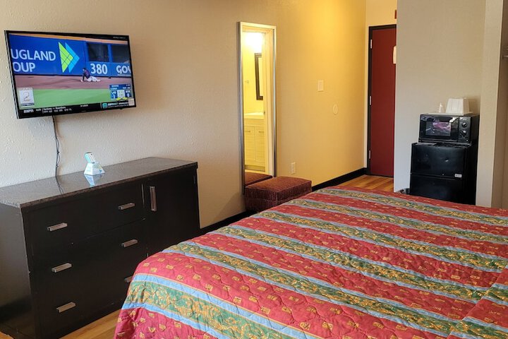 Room 48 of 54