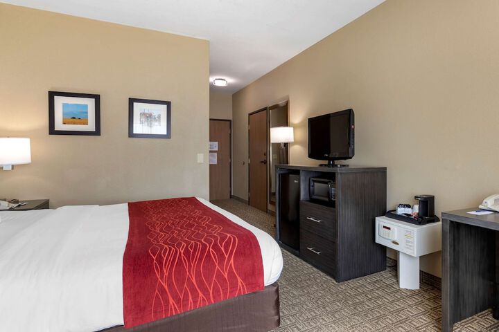 Room 32 of 45