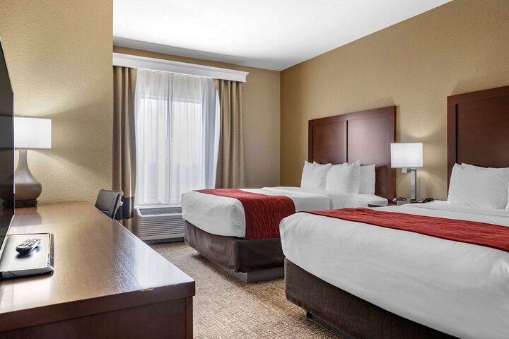 Room 2 of 22