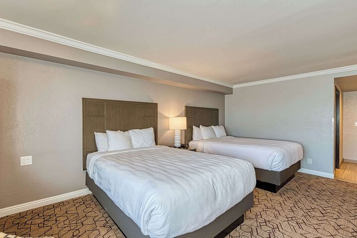 Room 106 of 150