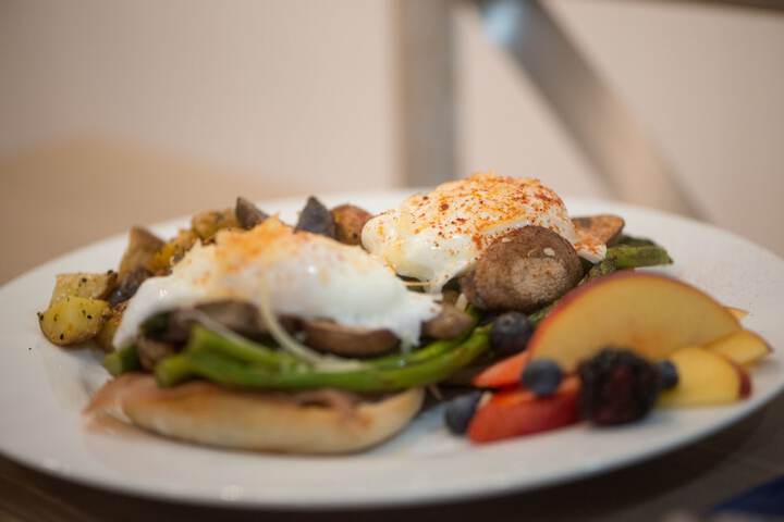 Breakfast/Coffee Service 53 of 70