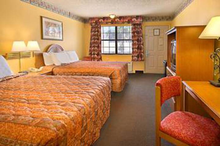 Seven Oaks Inn Jasper