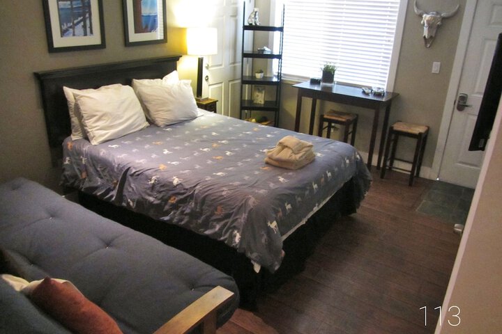 Room 116 of 245