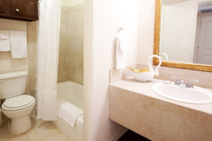 Room 20 of 33