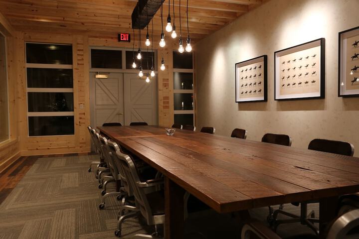 Cavalry Court by Valencia Hotel Collection