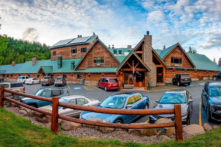 Callahans Mountain Lodge