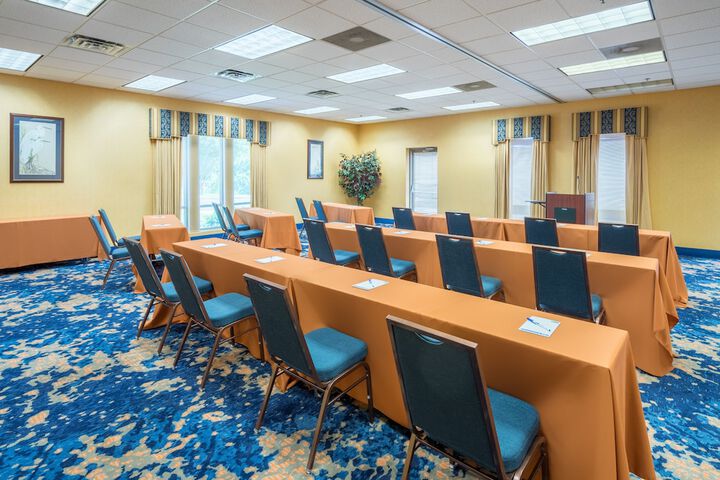 Holiday Inn Express Cambridge by IHG