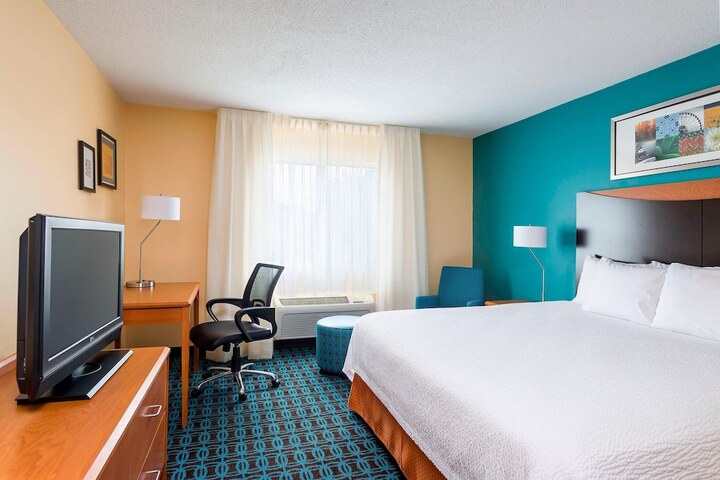 Room 14 of 20