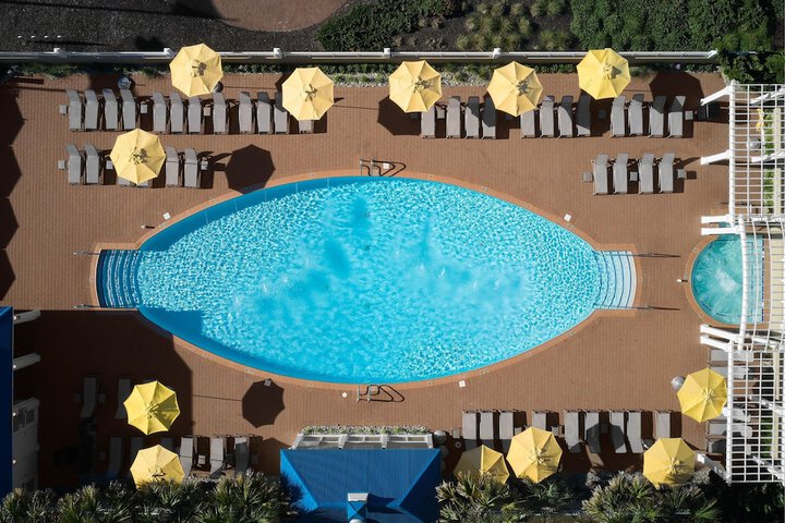 Pool 4 of 42