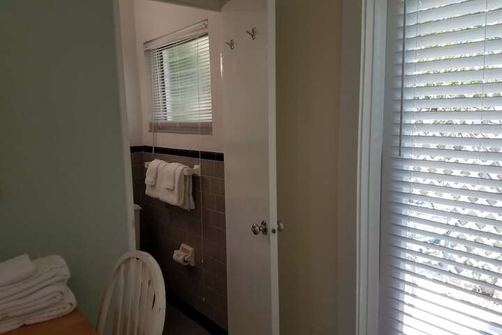 Room 155 of 218