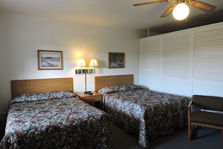 Room 10 of 22