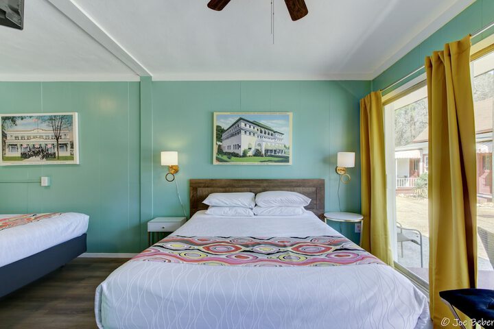 Alpine Inn