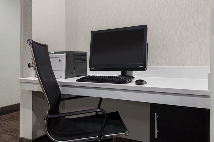 Garner Hotel Clarksville Northeast by IHG