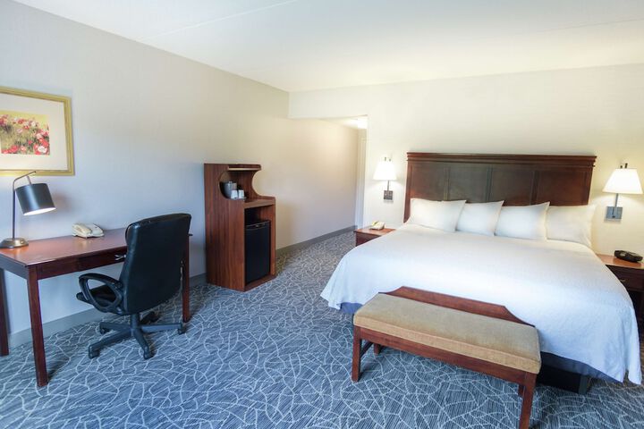 Room 26 of 47