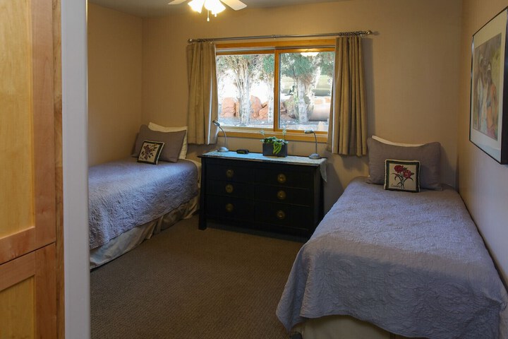 Room 68 of 165
