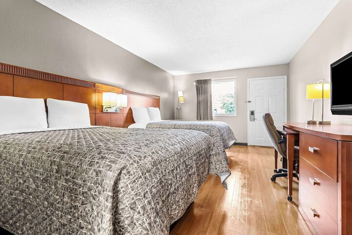 Room 21 of 31