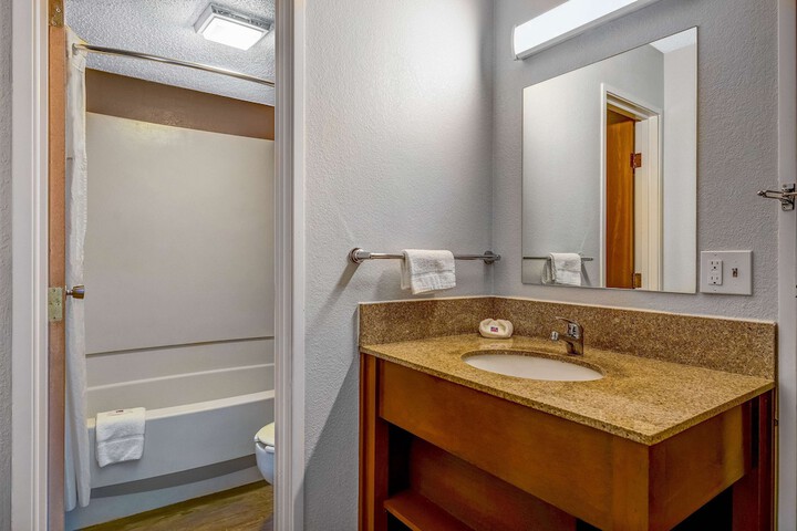 Motel 6 Elk Grove Village IL - OHare