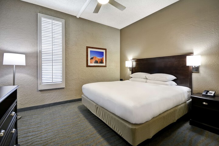 Room 12 of 64