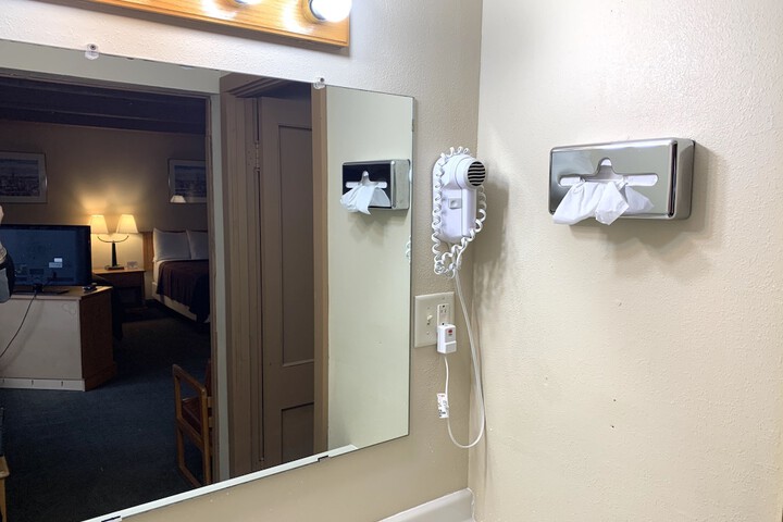 Room 315 of 334