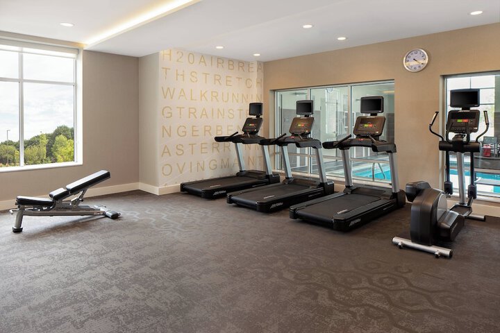 Residence Inn by Marriott Detroit Farmington Hills
