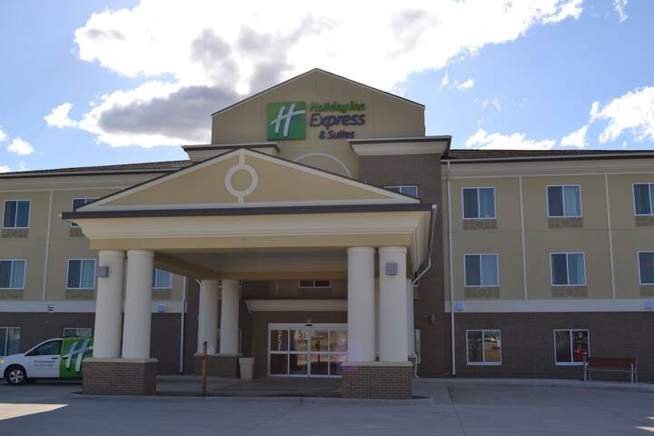 Hotel 3 of 51