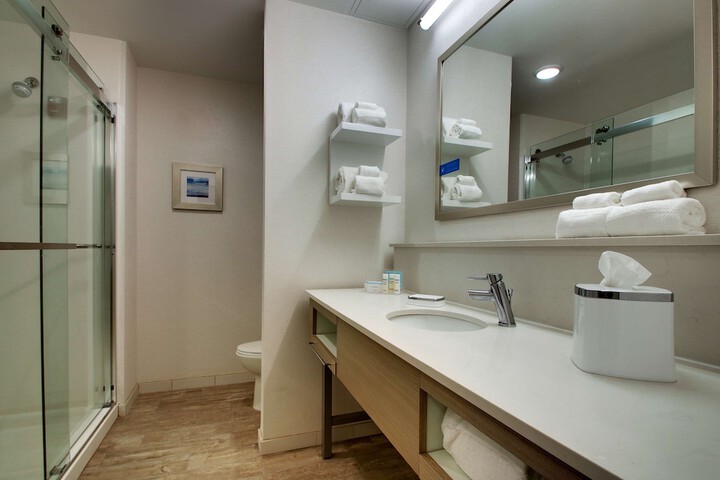 Hampton Inn Sneads Ferry North Topsail Beach