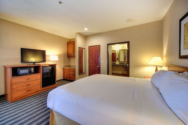 Room 40 of 56