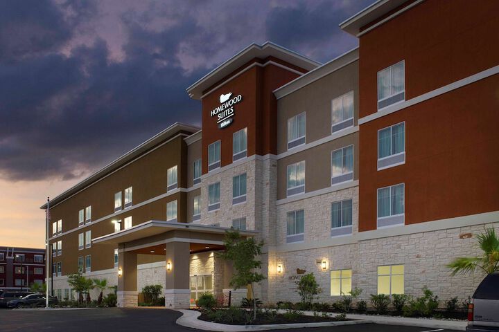 Hotel 2 of 33