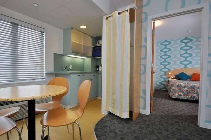Starlux Hotel