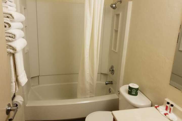 Super 8 by Wyndham Ketchikan
