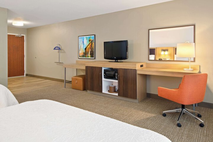 Room 19 of 36