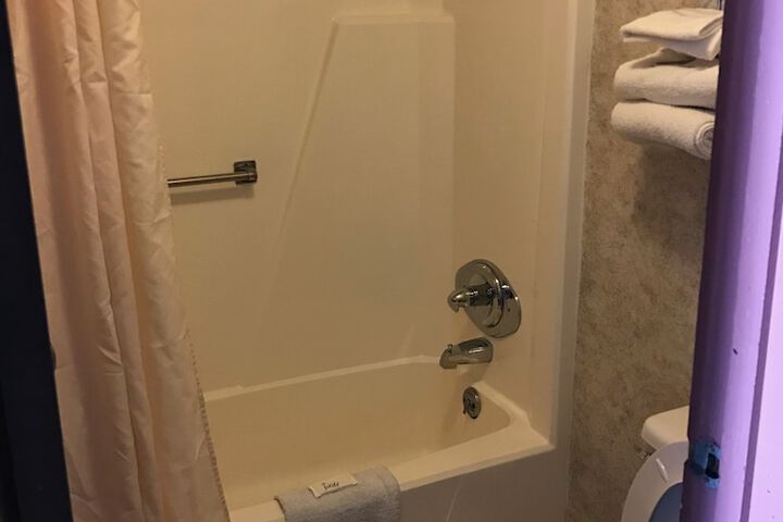 Room 13 of 15