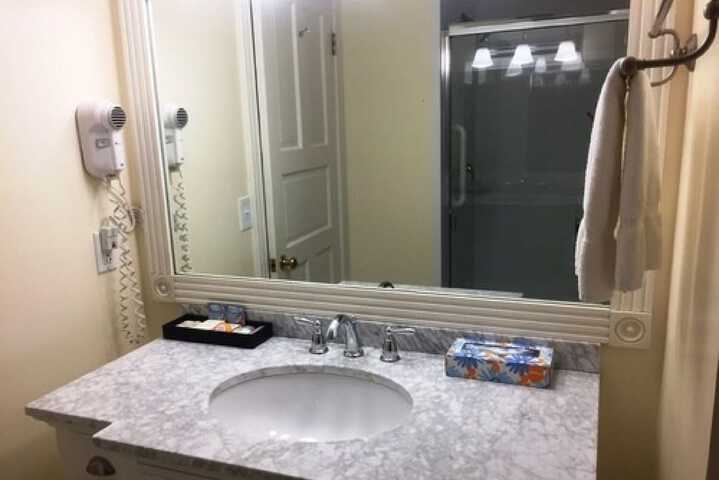Hotel Perry
