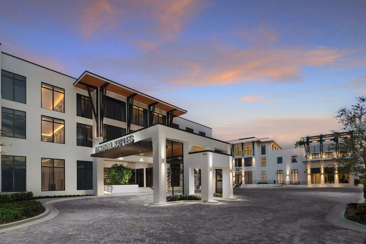 Hotel 2 of 70