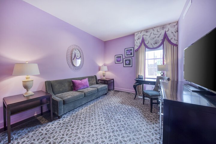 Room 18 of 57