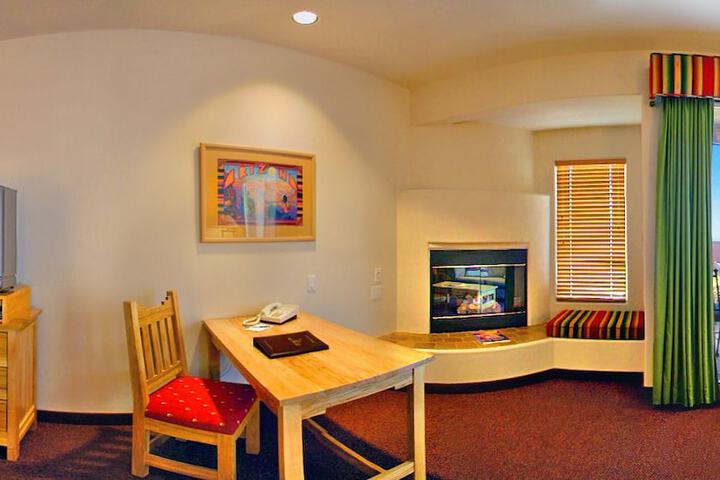 Inn at Eagle Mountain