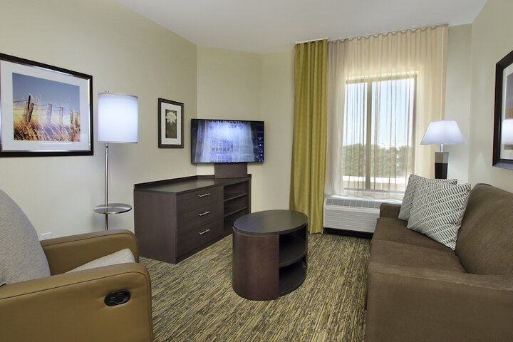 Room 32 of 41